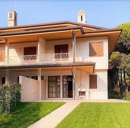 Villa Delle Terme Lignano Sabbiadoro Exterior photo